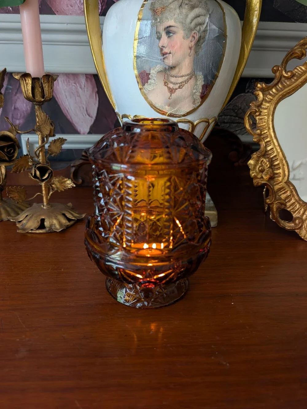 Vintage Indiana Glass Dark Amber Fairy Lamp, Stars and Bars, READ